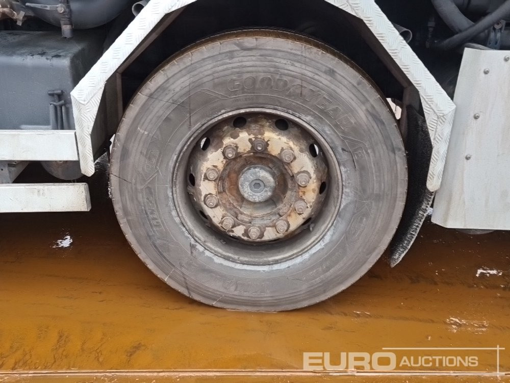 Camión cisterna 2005 Scania R124: foto 10 Camión cisterna 2005 Scania R124: foto 10