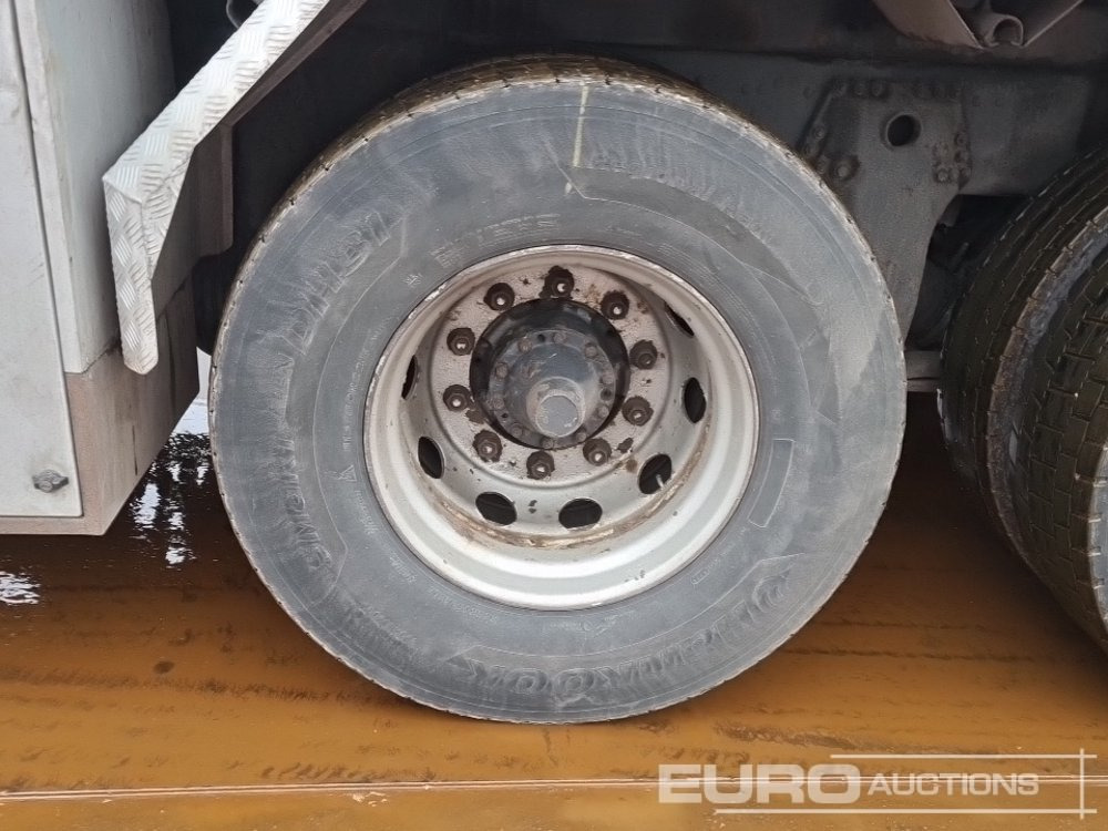 Camión cisterna 2005 Scania R124: foto 11 Camión cisterna 2005 Scania R124: foto 11