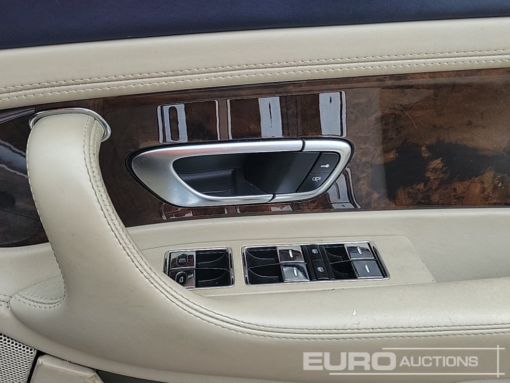 Coche 2006 Bentley Continental: foto 45