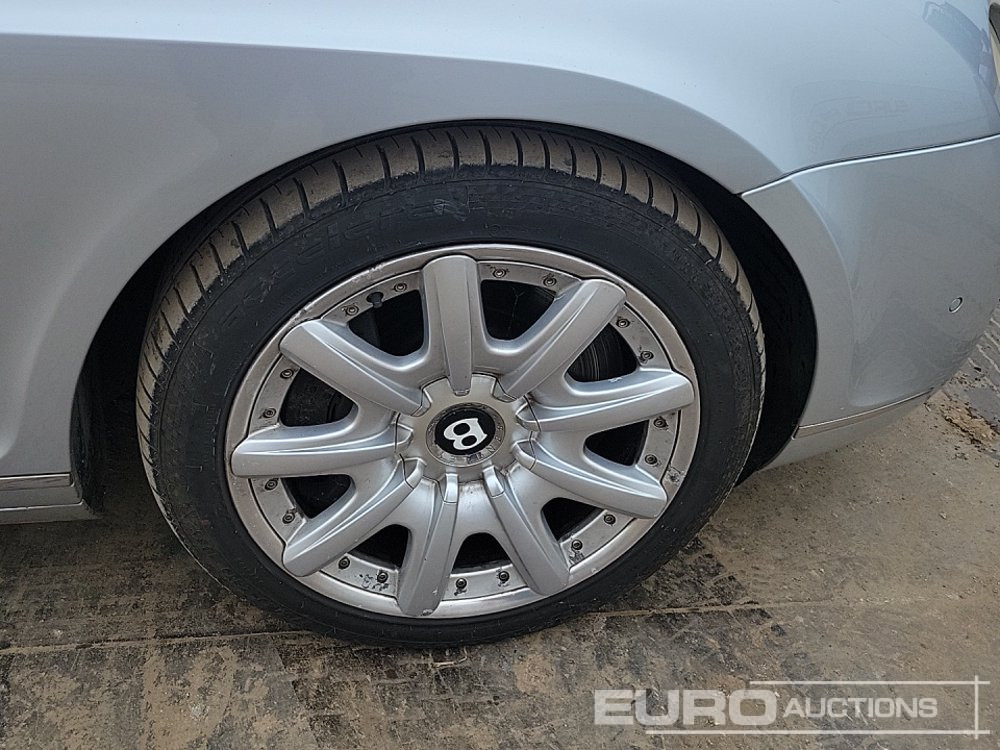 Coche 2006 Bentley Continental: foto 12
