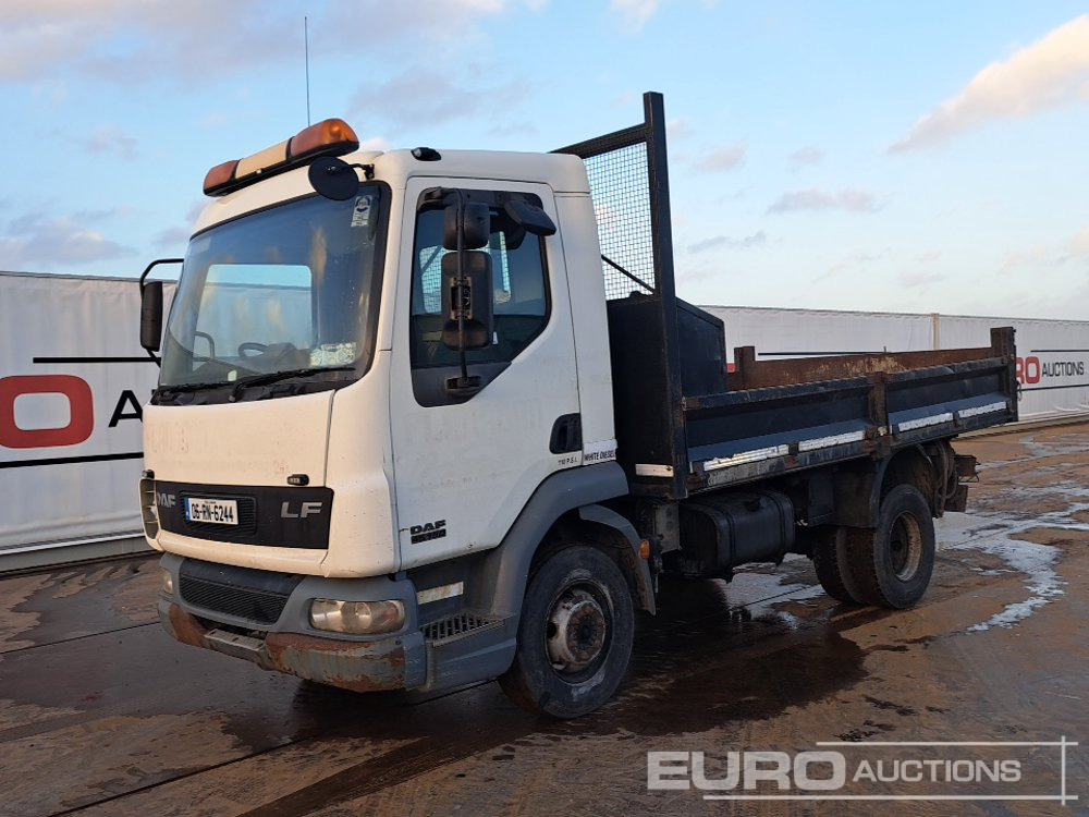2006 DAF LF45-150 - Camión volquete: foto 1 2006 DAF LF45-150 - Camión volquete: foto 1