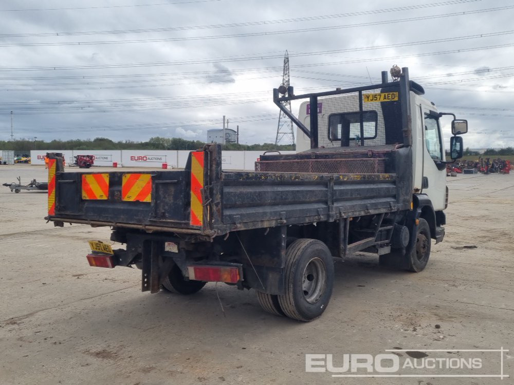 2007 DAF 45.160 - Camión volquete: foto 5 2007 DAF 45.160 - Camión volquete: foto 5