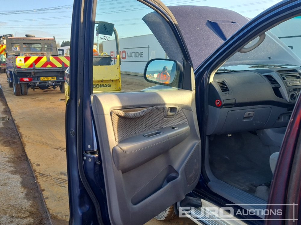 Pick-up 2007 Toyota Hilux: foto 26