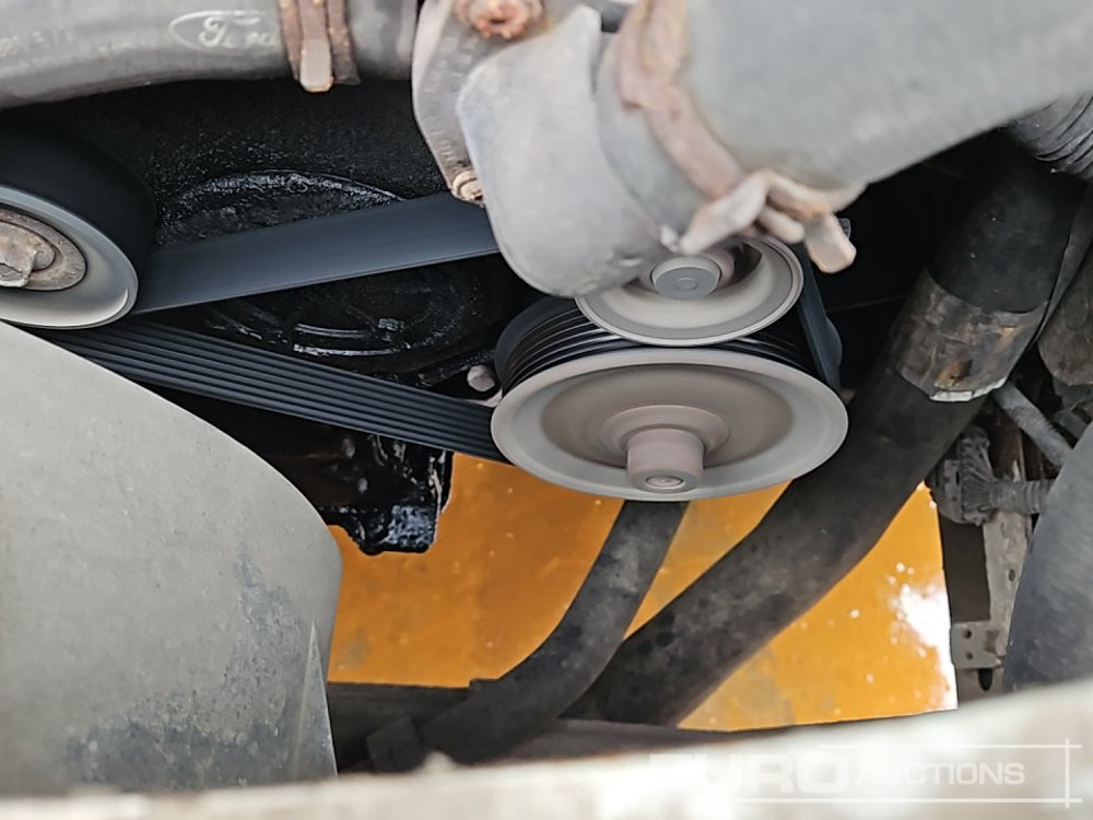 Furgoneta caja abierta 2008 Ford Transit 350: foto 24 Furgoneta caja abierta 2008 Ford Transit 350: foto 24