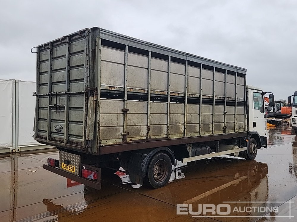 2008 MAN TGL7.180 - Camión transporte de ganado: foto 5 2008 MAN TGL7.180 - Camión transporte de ganado: foto 5