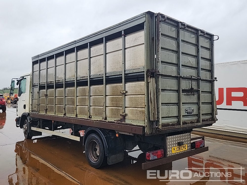 2008 MAN TGL7.180 - Camión transporte de ganado: foto 3 2008 MAN TGL7.180 - Camión transporte de ganado: foto 3