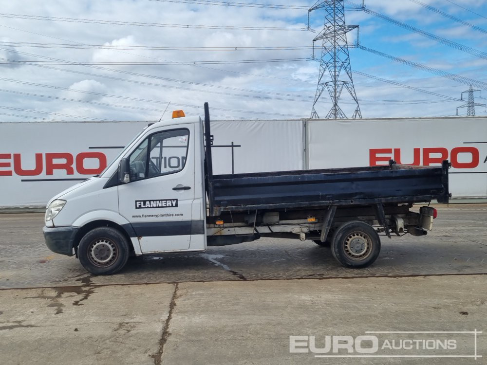 2009 Mercedes Sprinter 311 CDI - Furgoneta basculante: foto 2 2009 Mercedes Sprinter 311 CDI - Furgoneta basculante: foto 2
