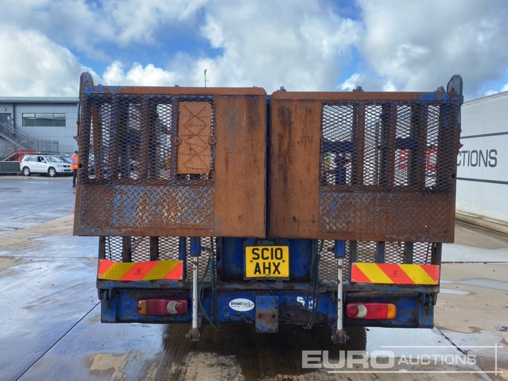 2010 Isuzu N75 - Camión caja abierta: foto 4 2010 Isuzu N75 - Camión caja abierta: foto 4