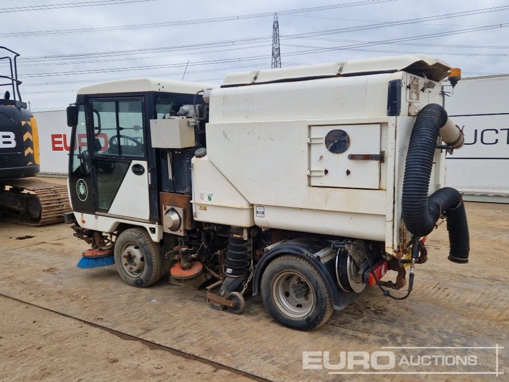 2010 Scarab 4x2 Road Sweeper, Reverse Camera, A/C, Automatic Gearbox - Barredora vial: foto 3 2010 Scarab 4x2 Road Sweeper, Reverse Camera, A/C, Automatic Gearbox - Barredora vial: foto 3