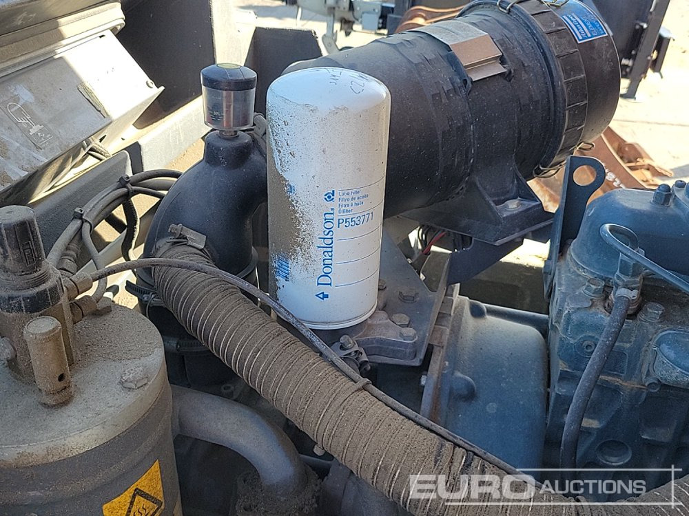 Compresor de aire 2012 Atlas Copco XAS37: foto 24
