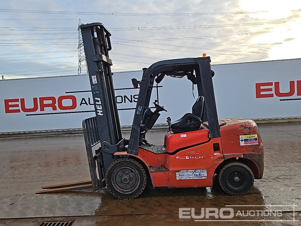 2013 Heli FD30G - Carretilla elevadora: foto 2 2013 Heli FD30G - Carretilla elevadora: foto 2