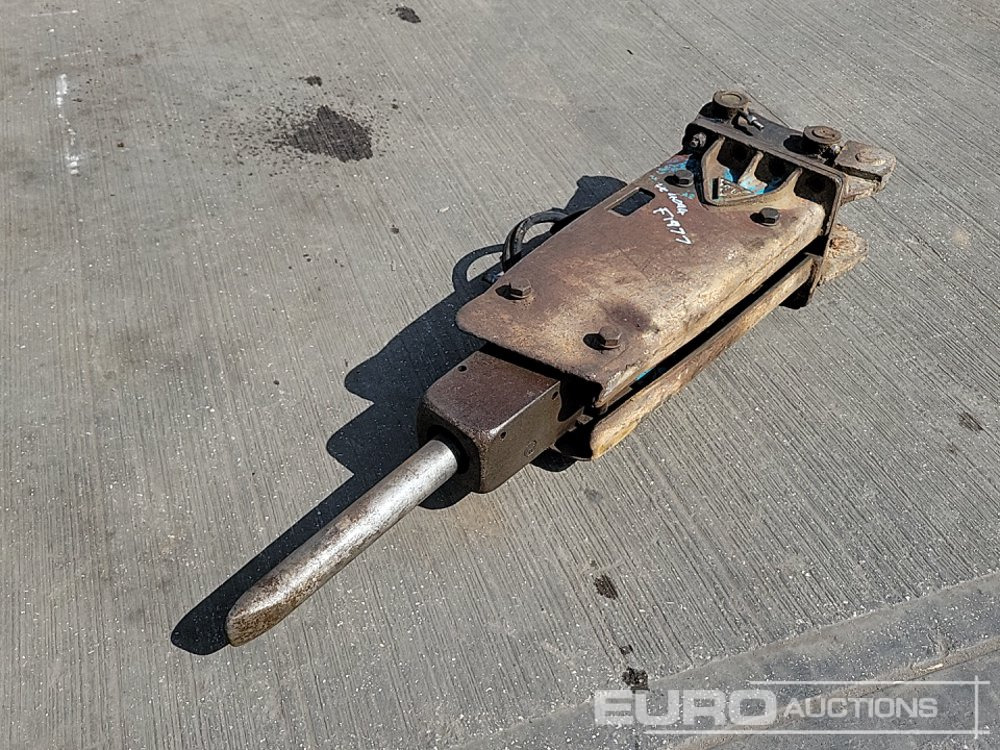 2013 MSB Hydraulic Breaker 45mm Pin to suit 4-6 Ton Excavator - Martillo hidráulico: foto 1 2013 MSB Hydraulic Breaker 45mm Pin to suit 4-6 Ton Excavator - Martillo hidráulico: foto 1