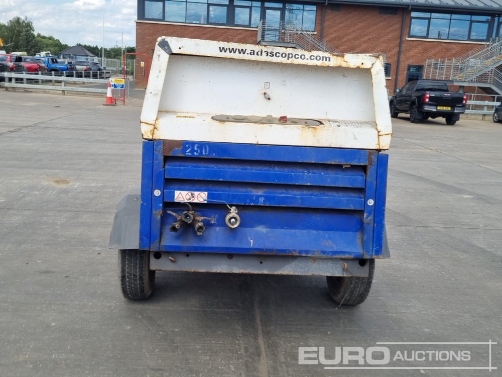 2014 Atlas Copco XAS137 - Compresor de aire: foto 4 2014 Atlas Copco XAS137 - Compresor de aire: foto 4