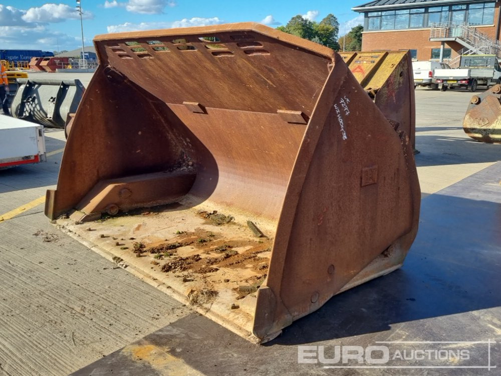 2014 CAT 120" Hydraulic Hi Tip Loading Bucket to suit Wheeled Loader - Cazo: foto 1 2014 CAT 120" Hydraulic Hi Tip Loading Bucket to suit Wheeled Loader - Cazo: foto 1