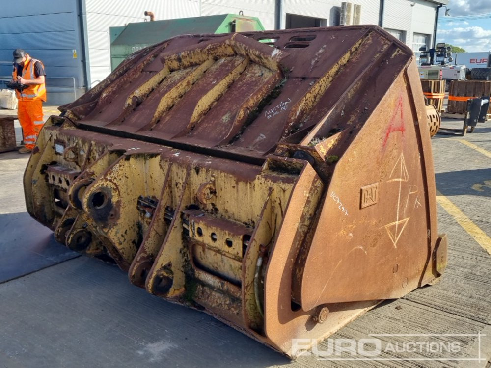 2014 CAT 120" Hydraulic Hi Tip Loading Bucket to suit Wheeled Loader - Cazo: foto 5 2014 CAT 120" Hydraulic Hi Tip Loading Bucket to suit Wheeled Loader - Cazo: foto 5