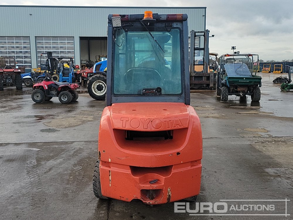 2016 Toyota 8FDJF35 - Carretilla elevadora: foto 4 2016 Toyota 8FDJF35 - Carretilla elevadora: foto 4