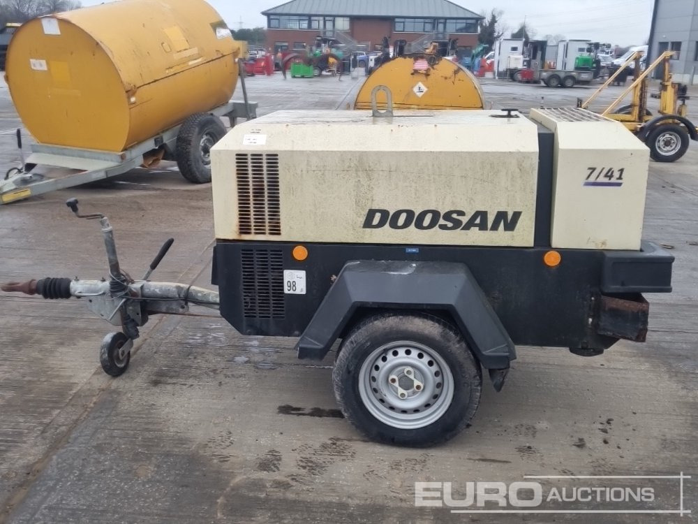 2017 Doosan 741 - Compresor de aire: foto 2 2017 Doosan 741 - Compresor de aire: foto 2
