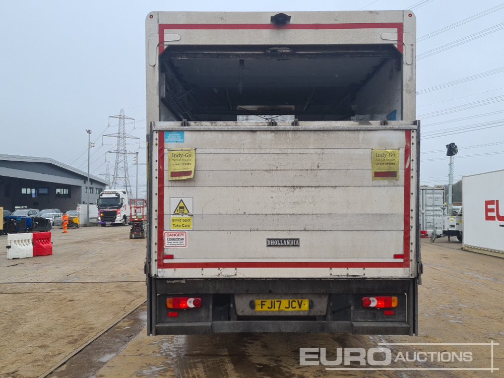 2017 Renault D14 - Camión caja cerrada: foto 4 2017 Renault D14 - Camión caja cerrada: foto 4