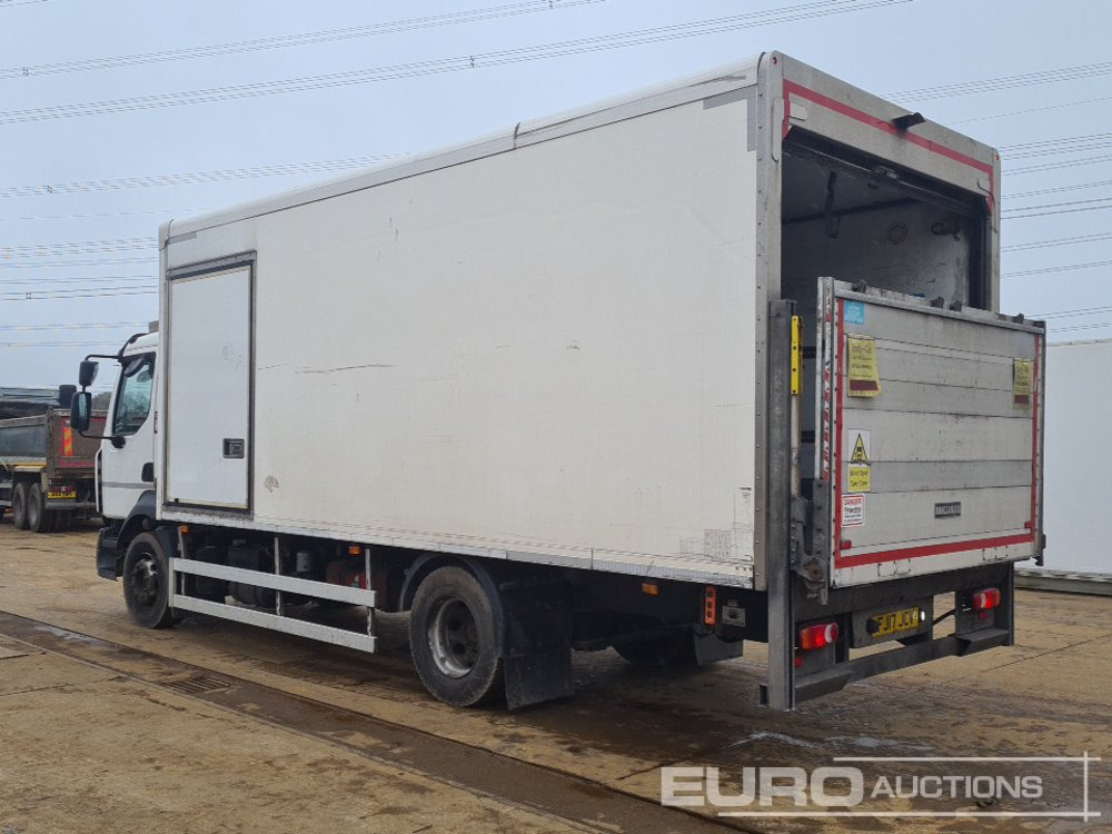 2017 Renault D14 - Camión caja cerrada: foto 3 2017 Renault D14 - Camión caja cerrada: foto 3