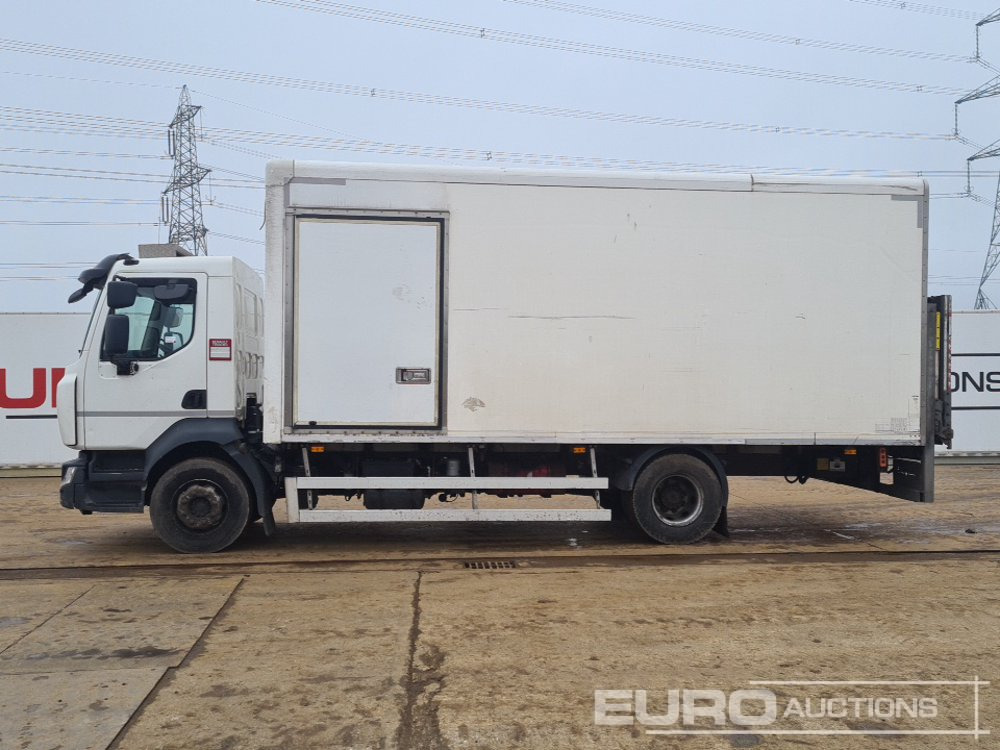2017 Renault D14 - Camión caja cerrada: foto 2 2017 Renault D14 - Camión caja cerrada: foto 2
