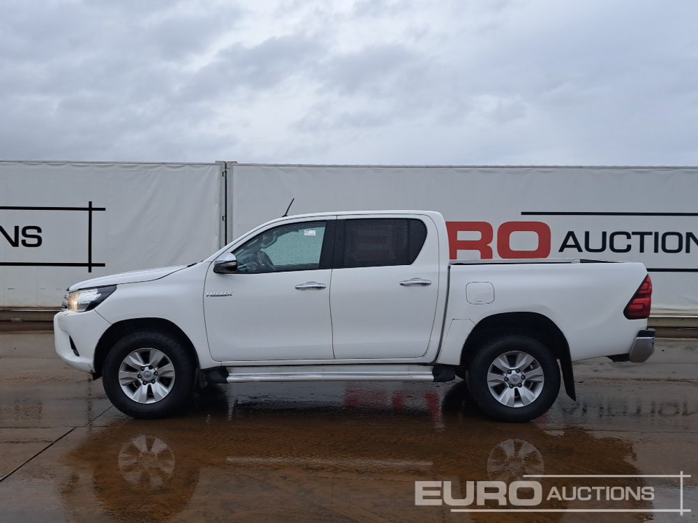 2017 Toyota Hilux - Pick-up: foto 2 2017 Toyota Hilux - Pick-up: foto 2