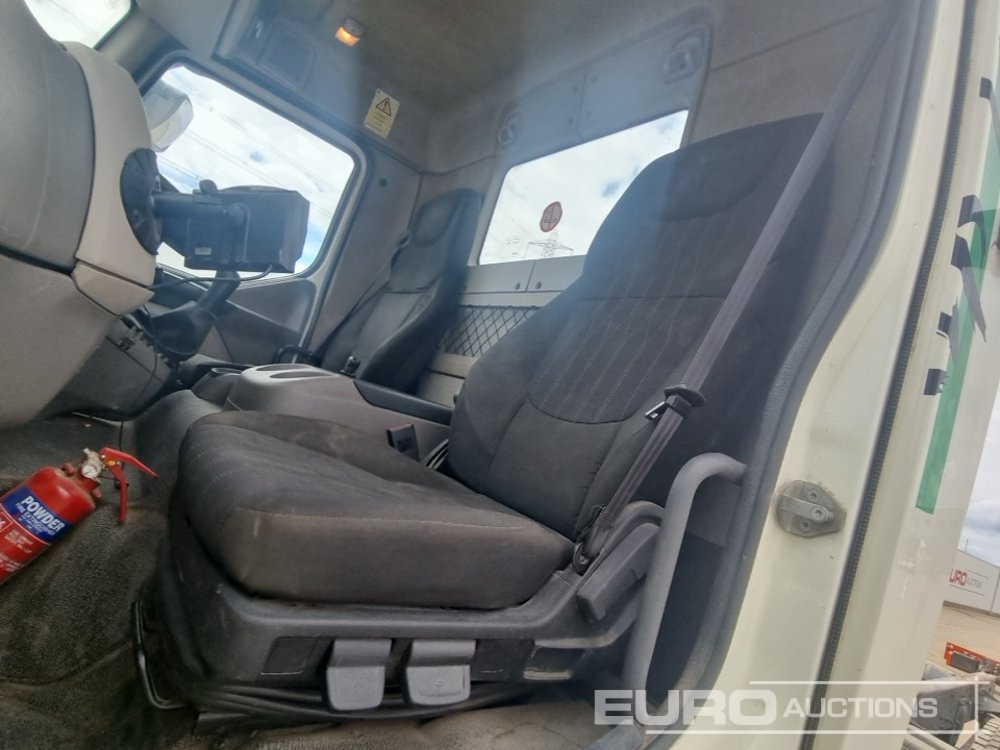 Camión chasis 2018 DAF LF 260: foto 24