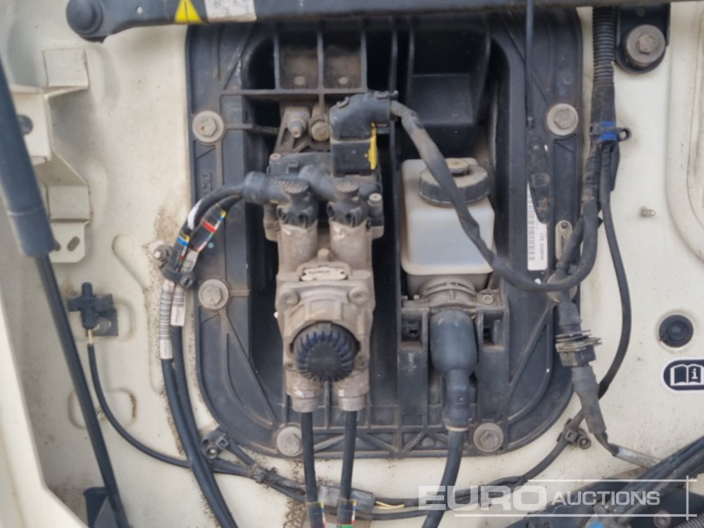 Camión chasis 2018 DAF LF 260: foto 16
