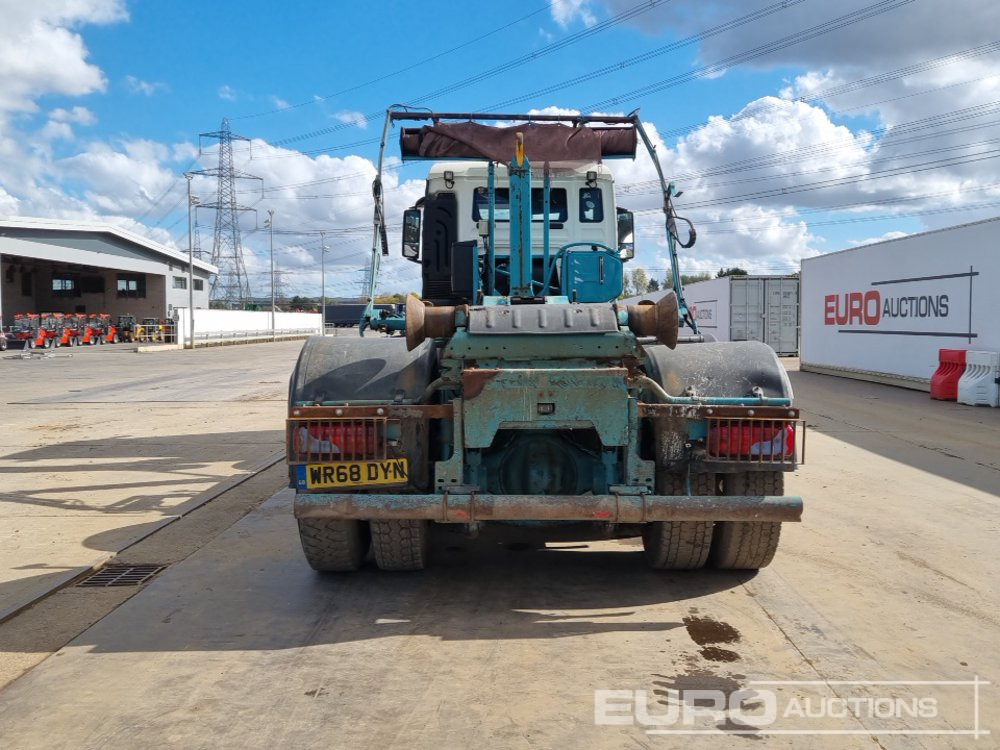 2018 MAN TGS 35.420 - Camión multibasculante: foto 4 2018 MAN TGS 35.420 - Camión multibasculante: foto 4