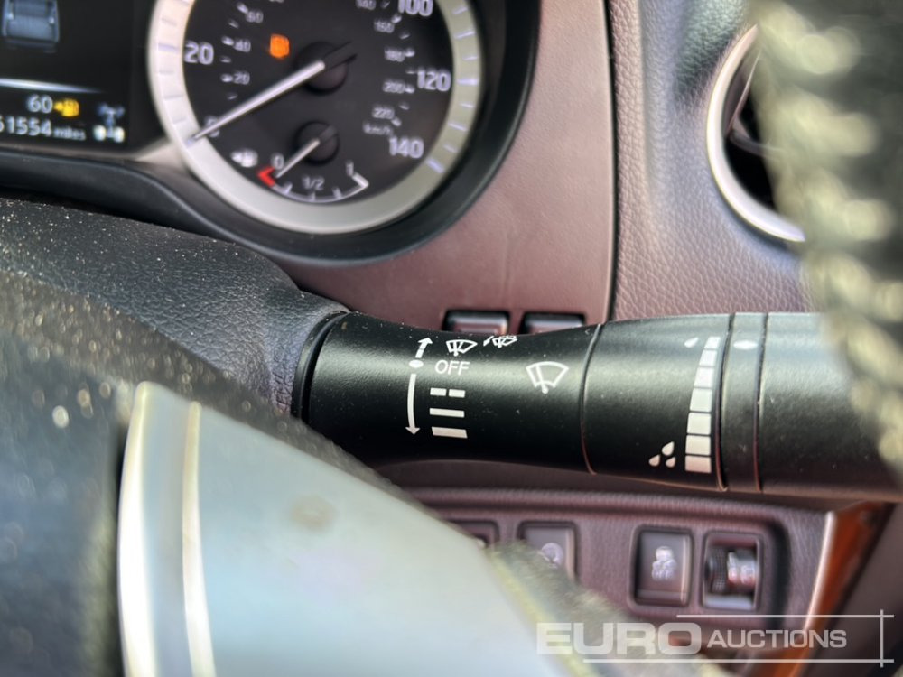 Pick-up 2018 Nissan Navara: foto 21 Pick-up 2018 Nissan Navara: foto 21