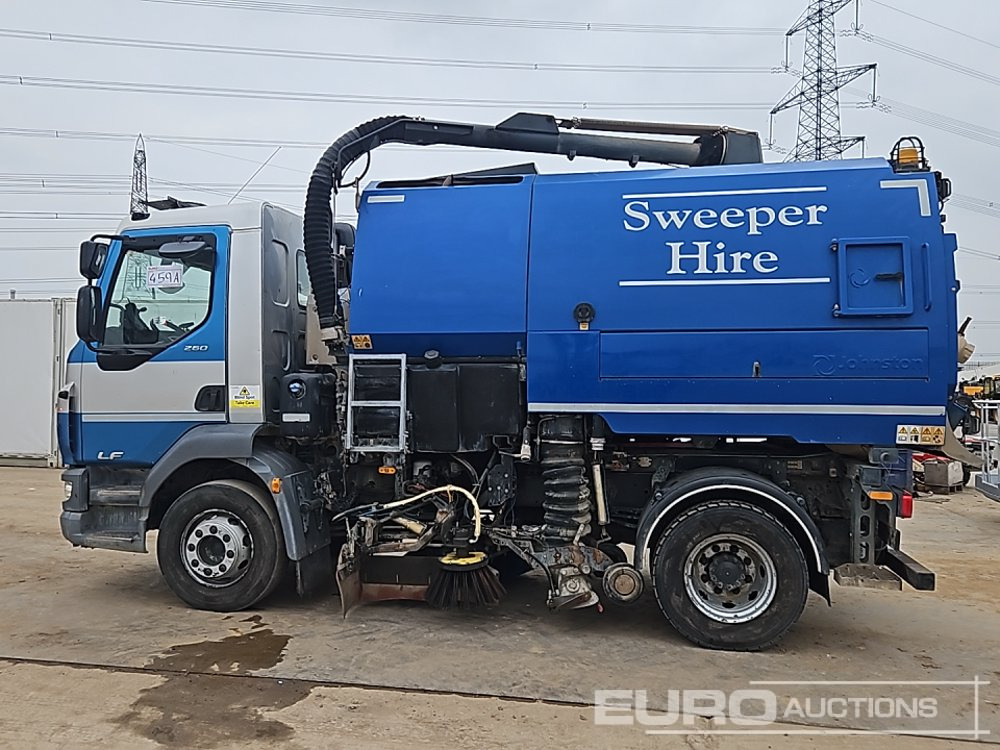 2019 DAF LF230 - Barredora vial: foto 2 2019 DAF LF230 - Barredora vial: foto 2