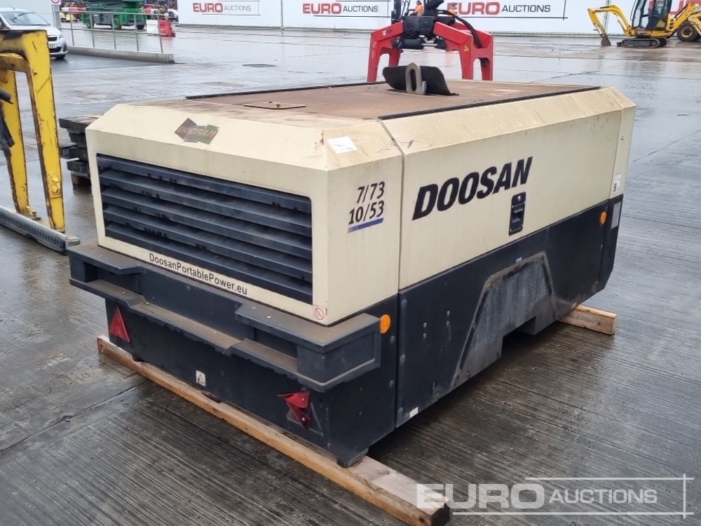 2019 Doosan 7/73-10/53 250CFM - Compresor de aire: foto 5 2019 Doosan 7/73-10/53 250CFM - Compresor de aire: foto 5