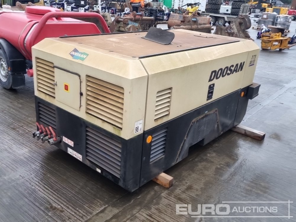 2019 Doosan 7/73-10/53 250CFM - Compresor de aire: foto 1 2019 Doosan 7/73-10/53 250CFM - Compresor de aire: foto 1