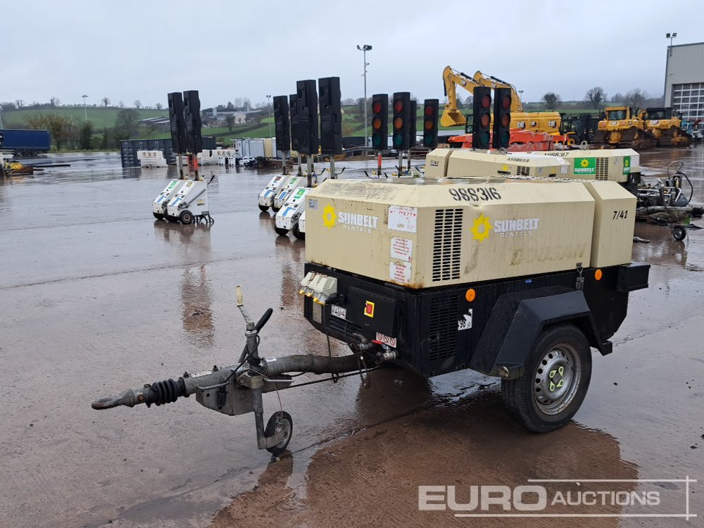 2019 Doosan 741 - Compresor de aire: foto 1 2019 Doosan 741 - Compresor de aire: foto 1