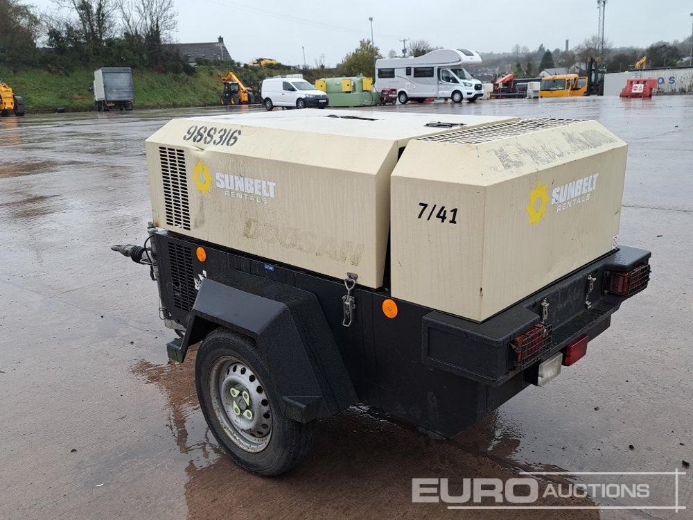 2019 Doosan 741 - Compresor de aire: foto 2 2019 Doosan 741 - Compresor de aire: foto 2