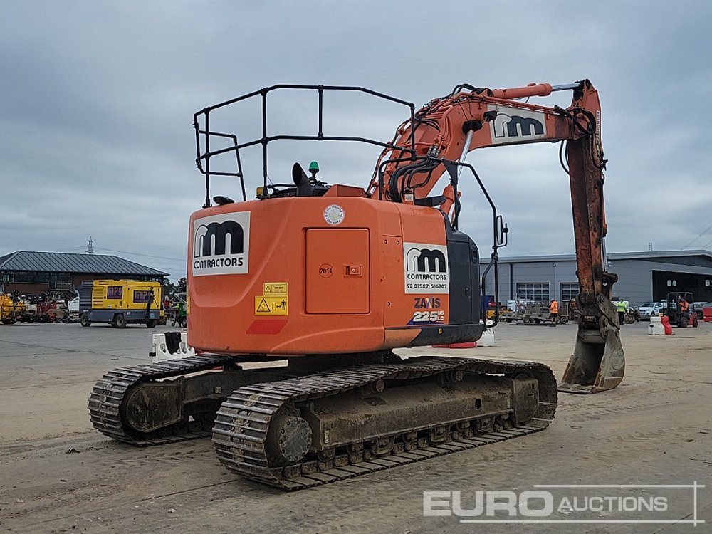 2019 Hitachi ZX225 USLC-6 - Excavadora de cadenas: foto 5 2019 Hitachi ZX225 USLC-6 - Excavadora de cadenas: foto 5