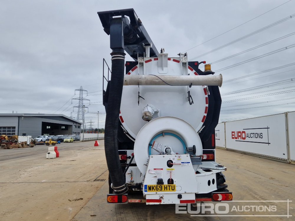 2019 Mercedes Arocs 3243 - Camión cisterna: foto 4 2019 Mercedes Arocs 3243 - Camión cisterna: foto 4