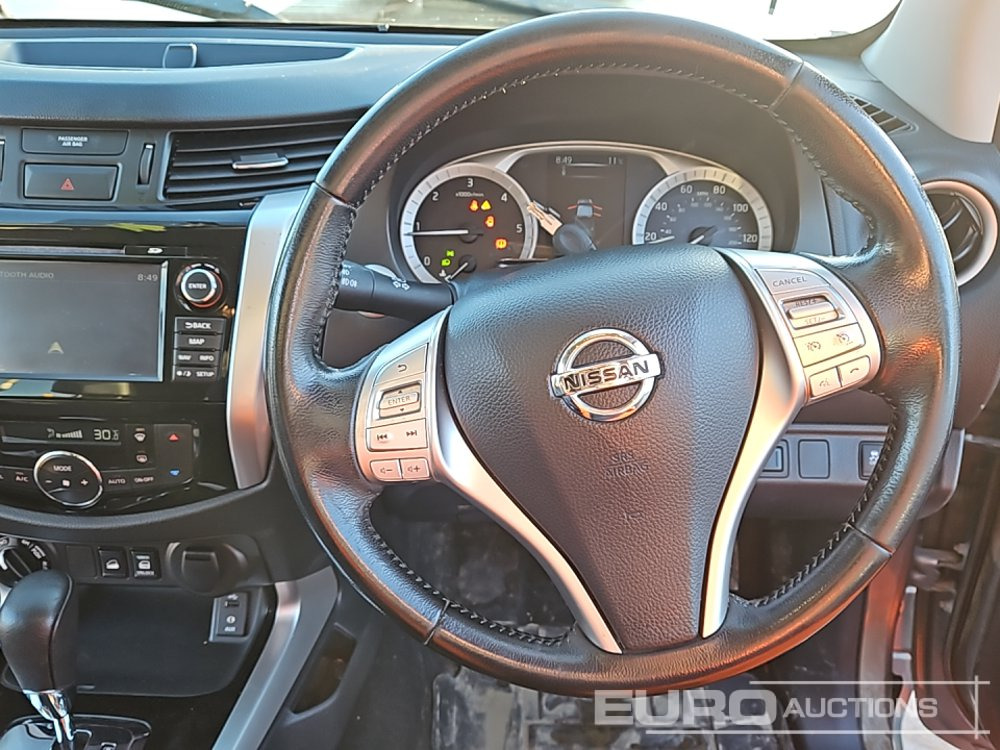 Pick-up 2019 Nissan Navara: foto 32 Pick-up 2019 Nissan Navara: foto 32
