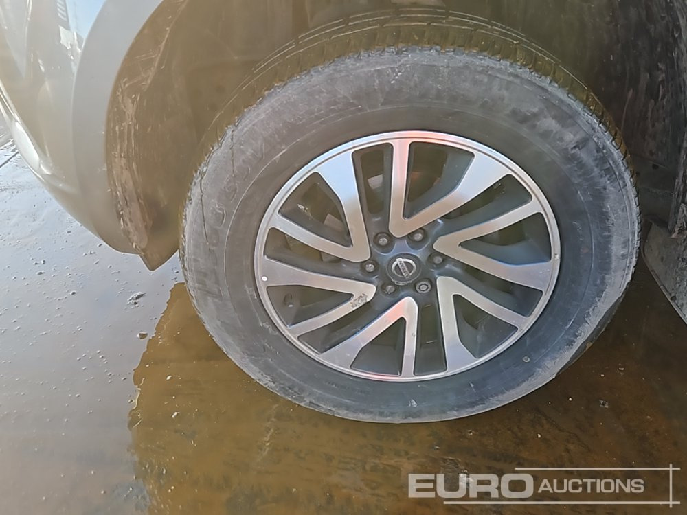 Pick-up 2019 Nissan Navara: foto 9 Pick-up 2019 Nissan Navara: foto 9