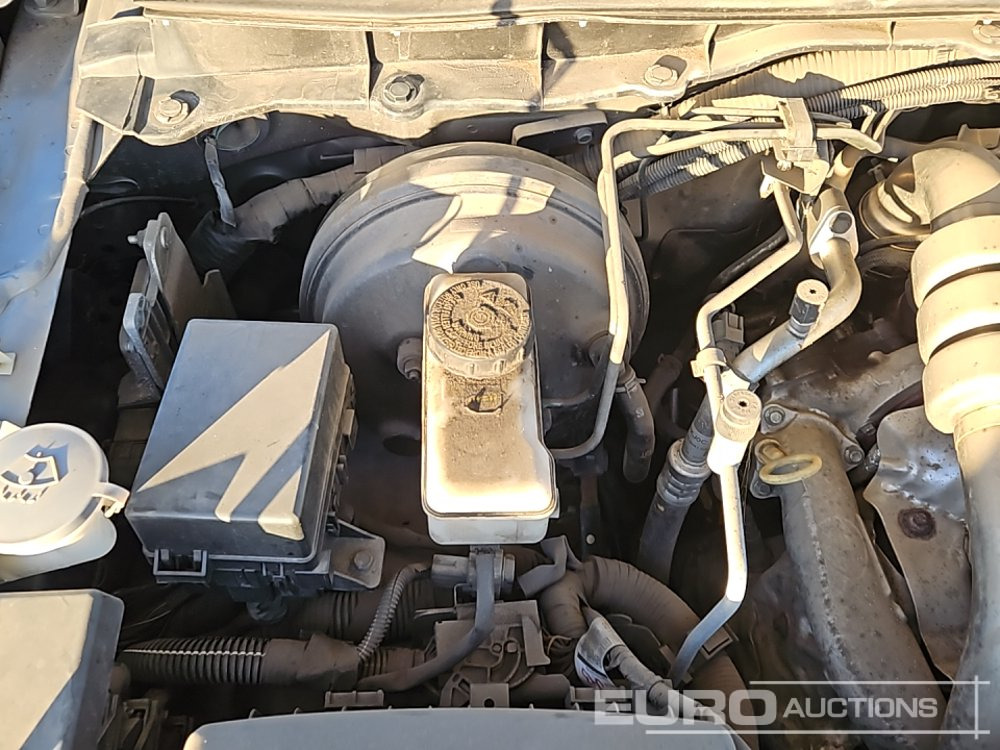 Pick-up 2019 Nissan Navara: foto 23 Pick-up 2019 Nissan Navara: foto 23