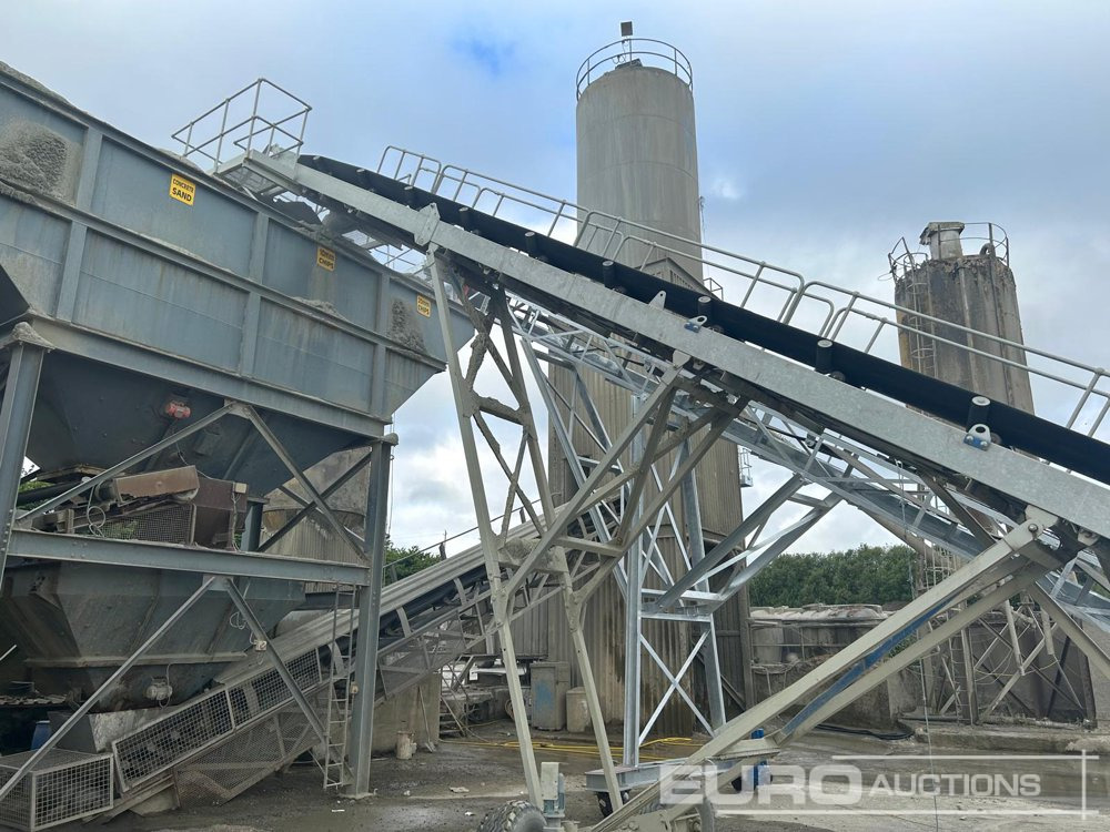 2020 53' 3 Phase Radial Conveyor - Transportador: foto 1 2020 53' 3 Phase Radial Conveyor - Transportador: foto 1