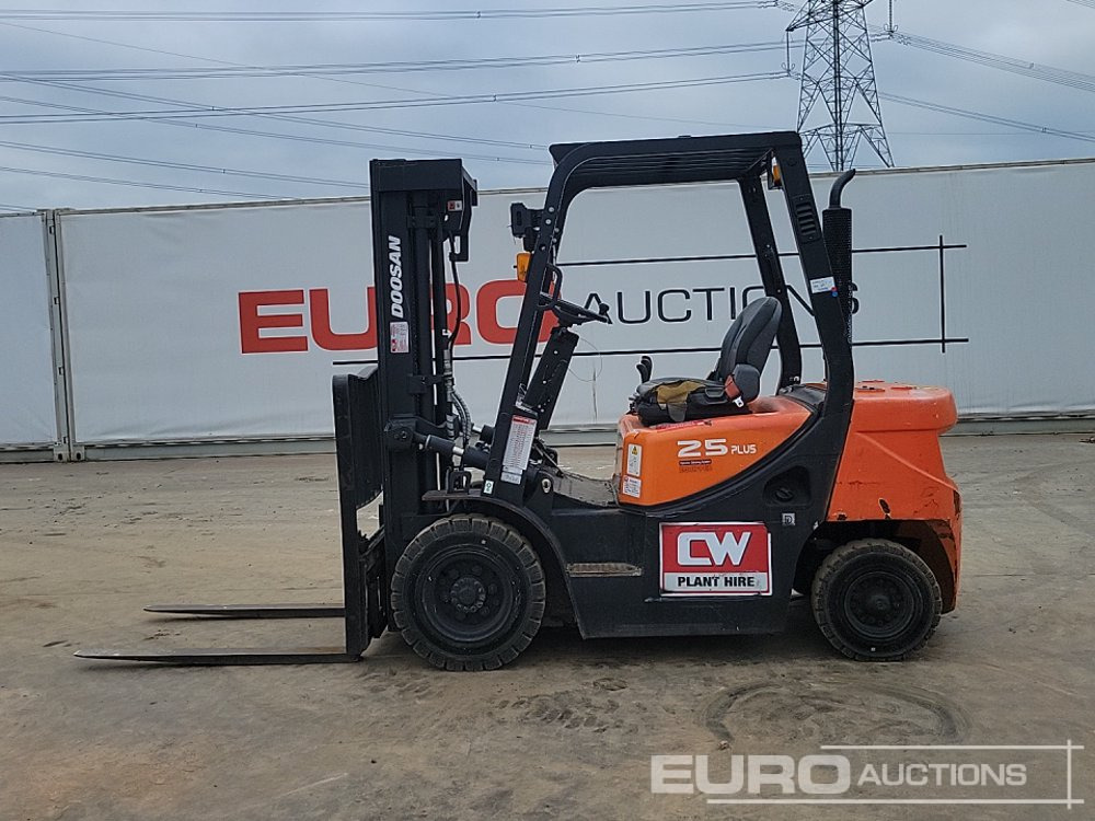 2020 Doosan D25GP - Carretilla elevadora: foto 2 2020 Doosan D25GP - Carretilla elevadora: foto 2