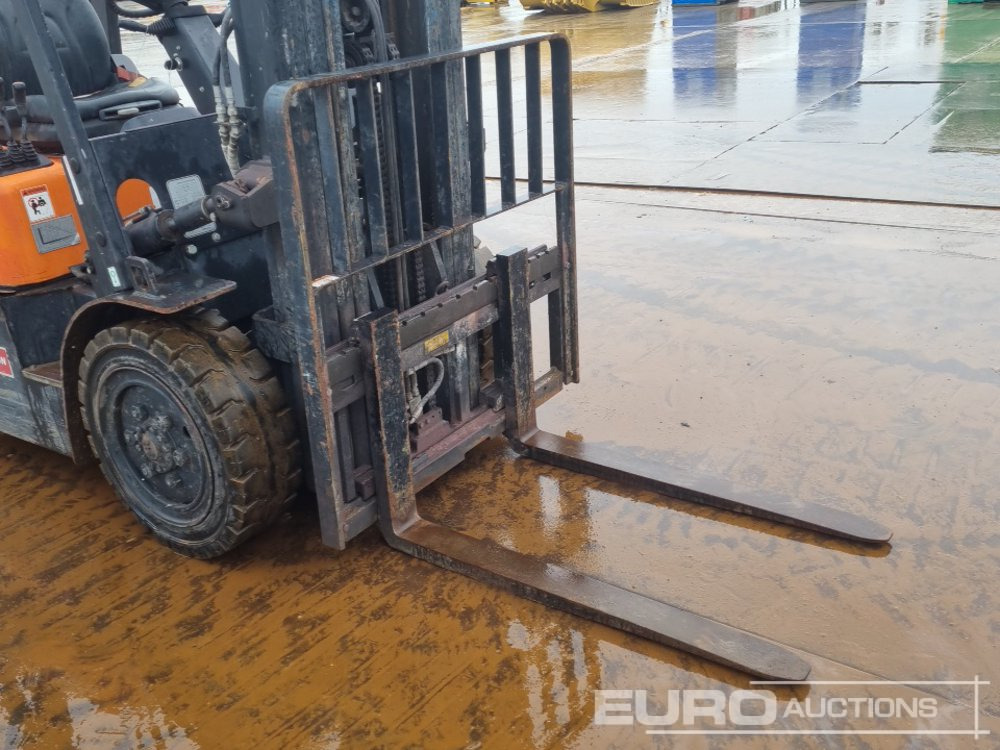 Carretilla elevadora 2020 Doosan D30GP: foto 22