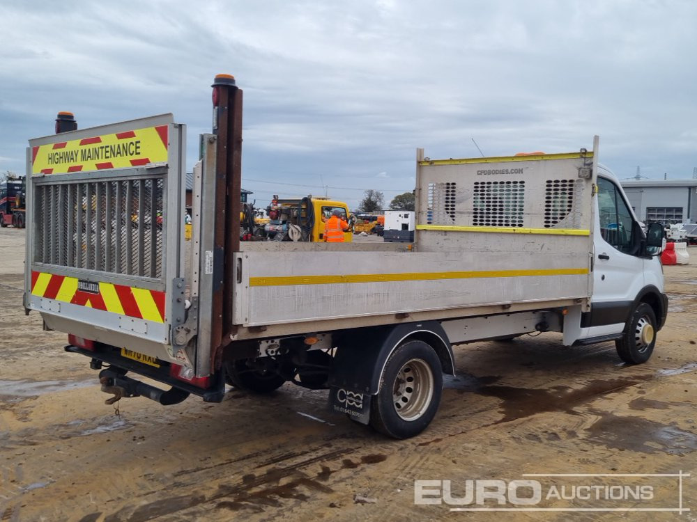 2020 Ford Transit 350 - Furgoneta caja abierta: foto 5 2020 Ford Transit 350 - Furgoneta caja abierta: foto 5