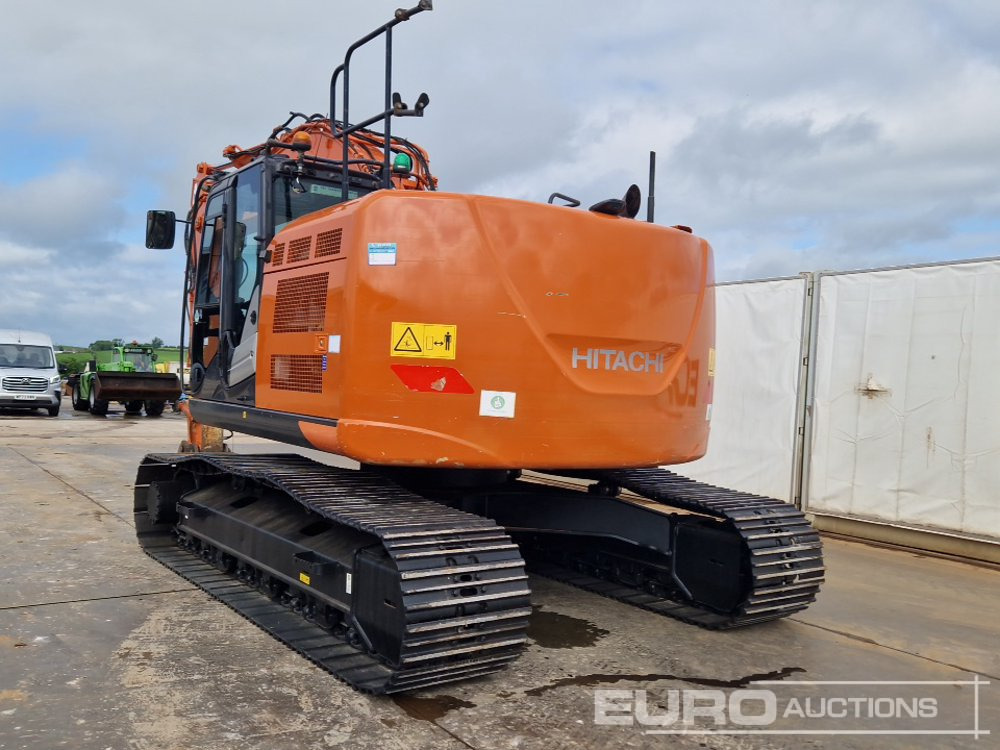 2020 Hitachi ZX225USRLC-6 - Excavadora de cadenas: foto 3 2020 Hitachi ZX225USRLC-6 - Excavadora de cadenas: foto 3
