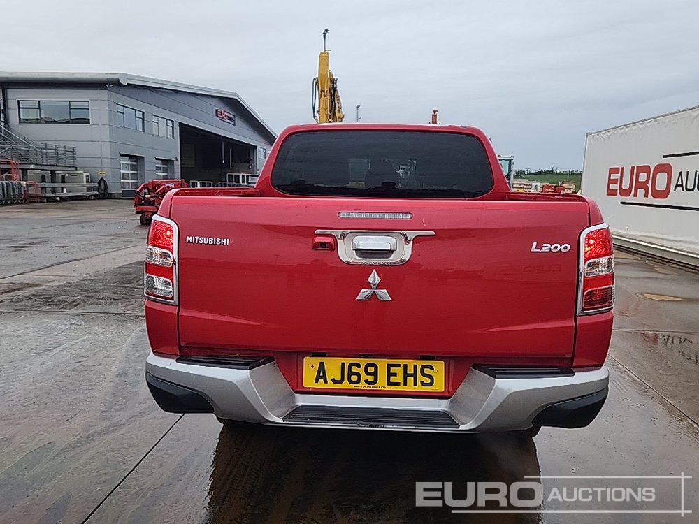 2020 Mitsubishi L200 Barbarian - Pick-up: foto 4 2020 Mitsubishi L200 Barbarian - Pick-up: foto 4