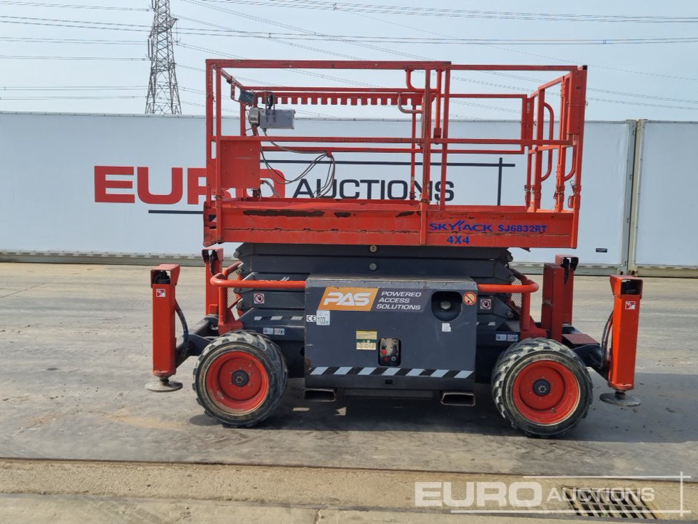 2020 SkyJack SJ6832 RT - Plataforma elevadora: foto 2 2020 SkyJack SJ6832 RT - Plataforma elevadora: foto 2