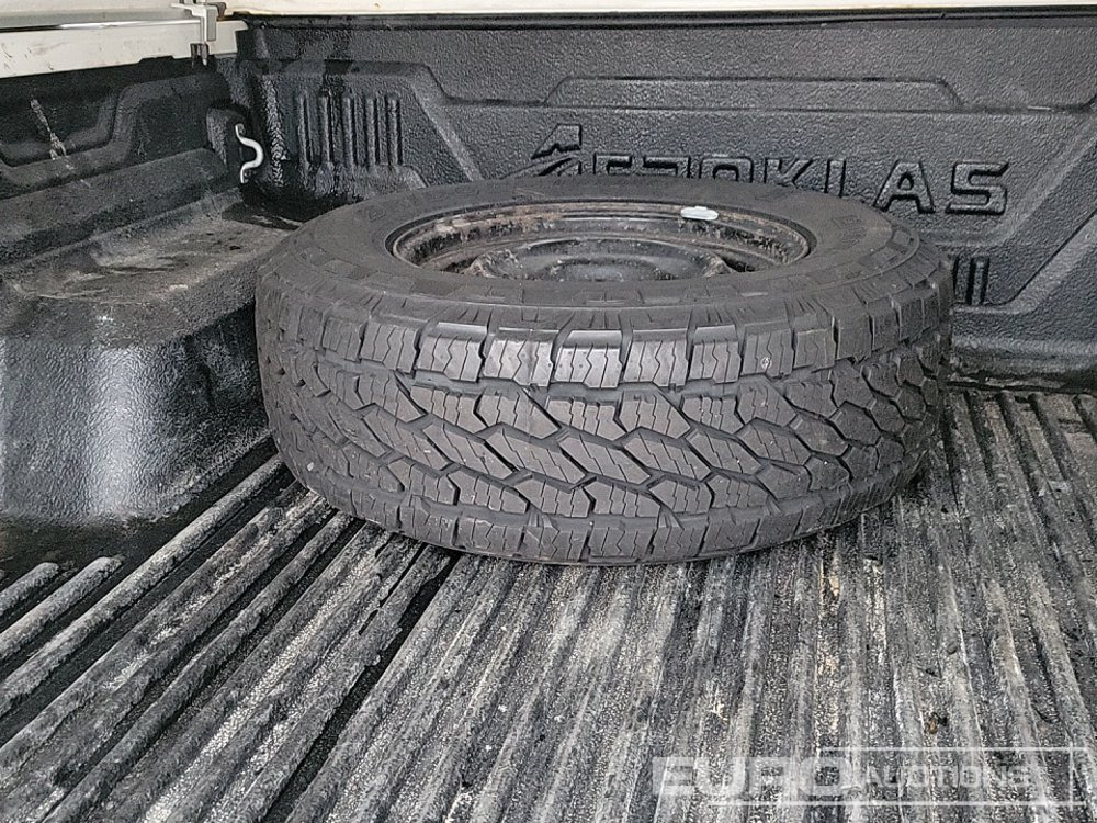 Pick-up 2020 Toyota Hilux Active: foto 21