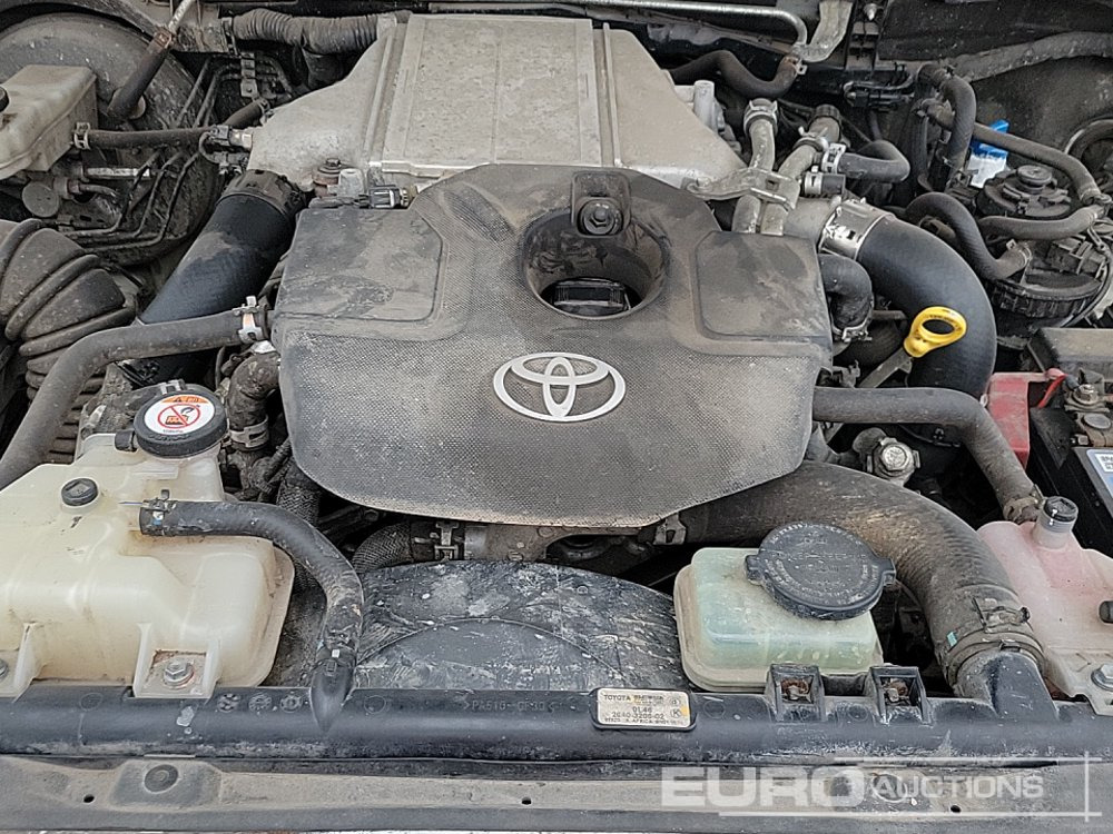 Pick-up 2020 Toyota Hilux Active: foto 17