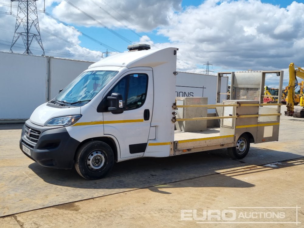 2021 Fiat 2.3 140 Auto Dropside Flatbed Pickup, Bluetooth, A/C, Reverse Camera, Ramp (Reg. Docs.Available) - Furgoneta caja abierta: foto 1 2021 Fiat 2.3 140 Auto Dropside Flatbed Pickup, Bluetooth, A/C, Reverse Camera, Ramp (Reg. Docs.Available) - Furgoneta caja abierta: foto 1