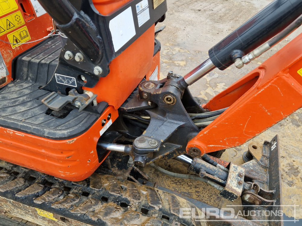 Miniexcavadora 2021 Kubota K008-3: foto 17